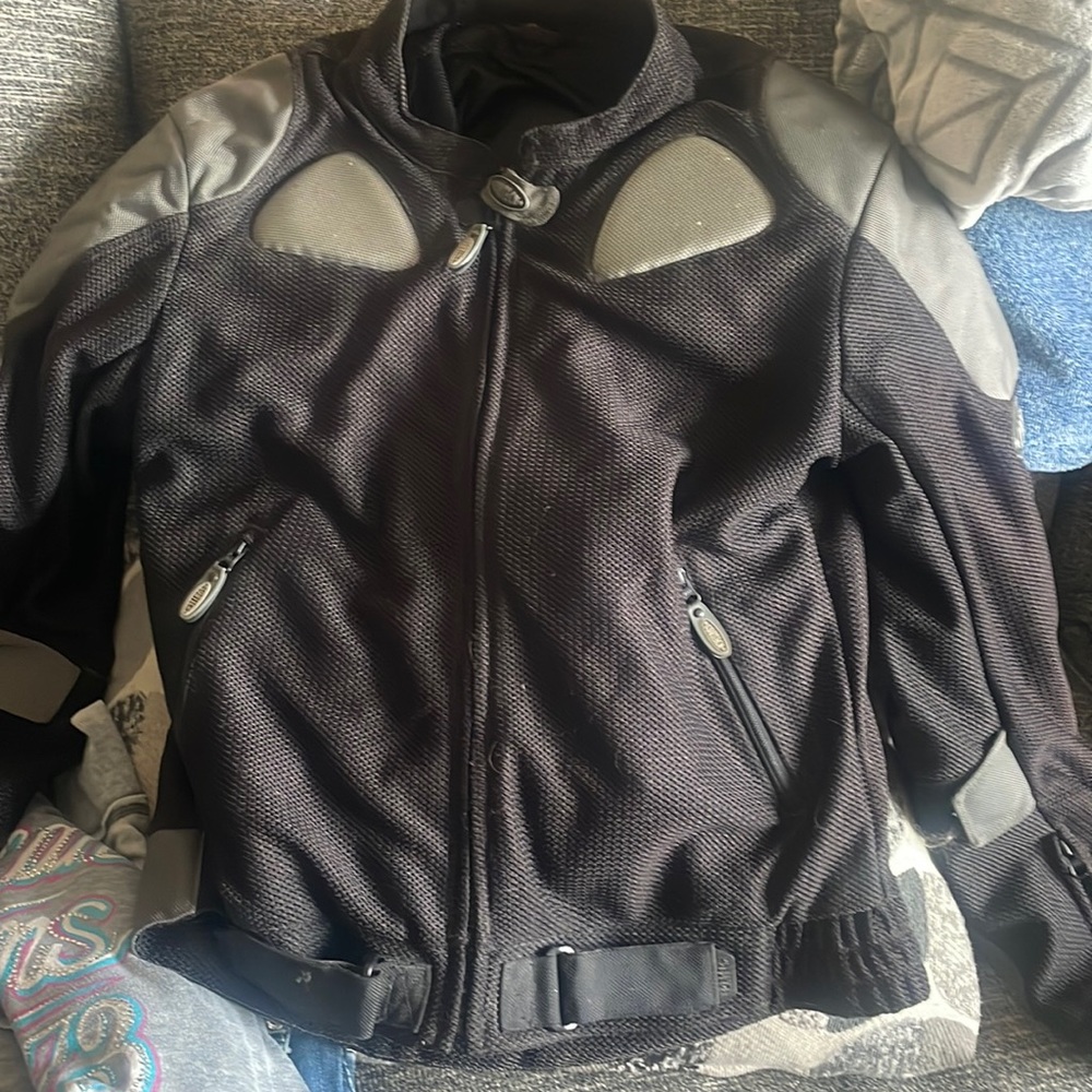 Men’s correct motorcycle jacket
